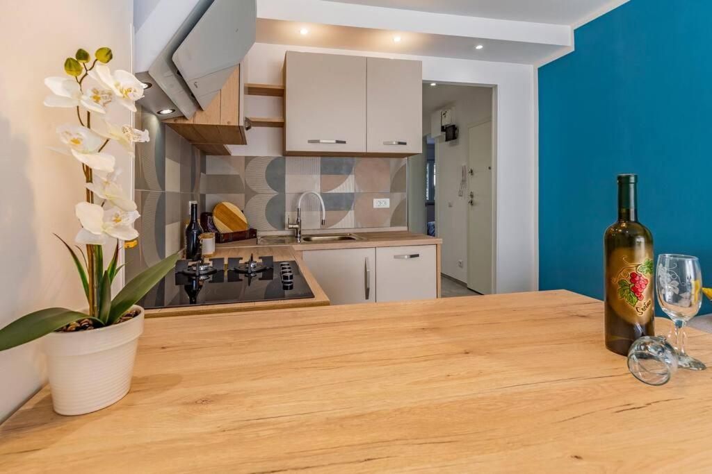 New Two Bedroom Maloni