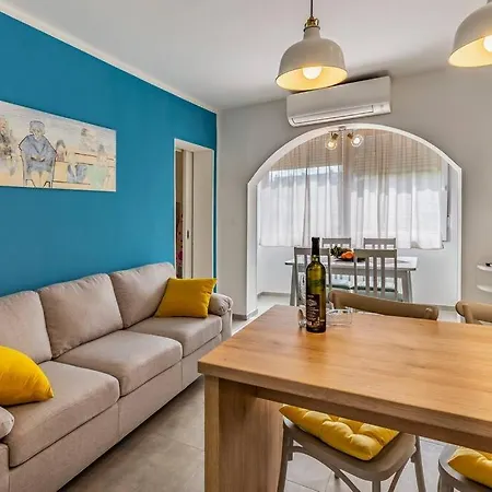 New Two Bedroom Apartment Maloni Pula Exterior photo