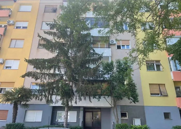 New Two Bedroom Apartment Maloni