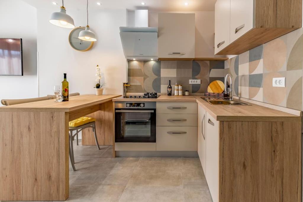 Apartment New Two Bedroom Maloni *